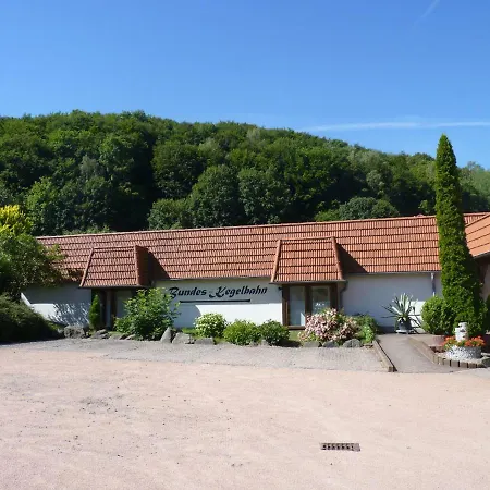 여관 Helmerser Wirtshaus *