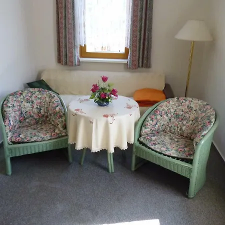 Мини-отель Helmerser Wirtshaus Struth-Helmershof